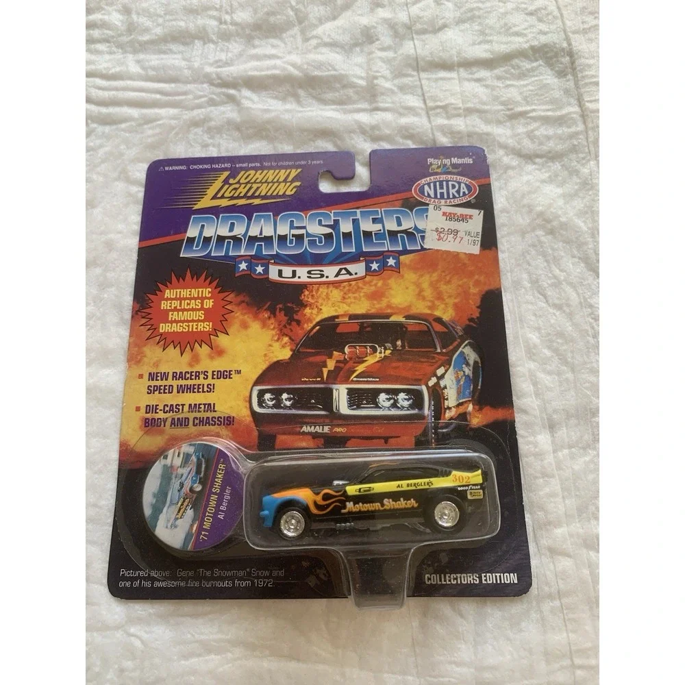 NIP Johnny Lightning Dragsters (3), Hot Wheels (1) Working Rigs (1)